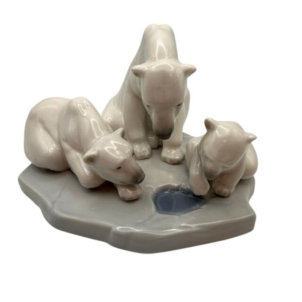 Lladro #1443 Bearly Love Polar Bear Family Figurine Retired DAISA 1984 Spain